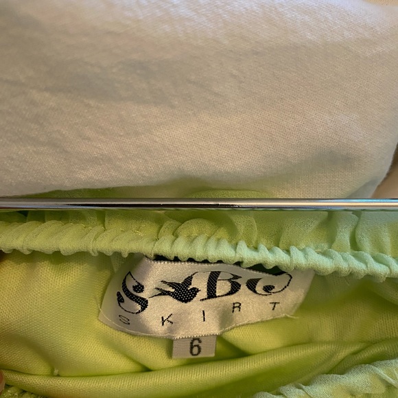 Sabo Skirt Chiffon Lightweight Green Dress - Picture 2 of 4